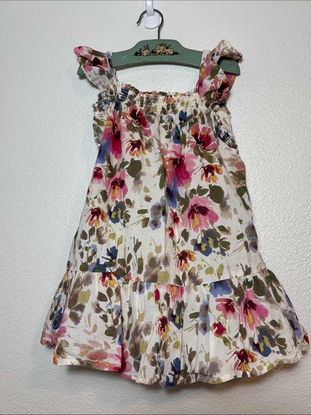 Baby Gap 100% Cotton Ruffle Straps Smocked Tiered Floral Dress Size 4 Years